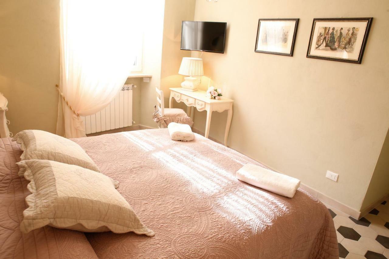 Luxury Apartment Residence La Fontana ลุคคา ภายนอก รูปภาพ